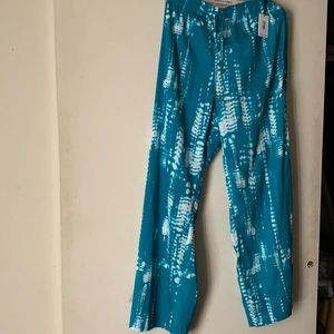 Calvin Klein pull on pants with a drawstring waist